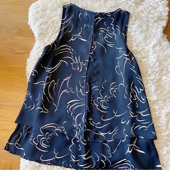 Juicy Couture sleeveless pattern layered embellished blouse womens size small S - Picture 6 of 9